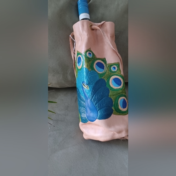 Leather Bucket Bag, Wine Tote, & Keychain (3-Piece Set) - Picture 3 of 15